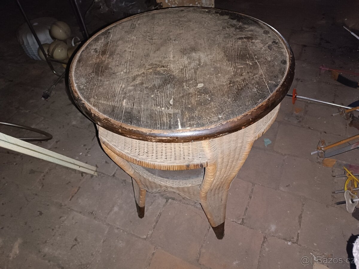 Trubkový stůl a další - 16