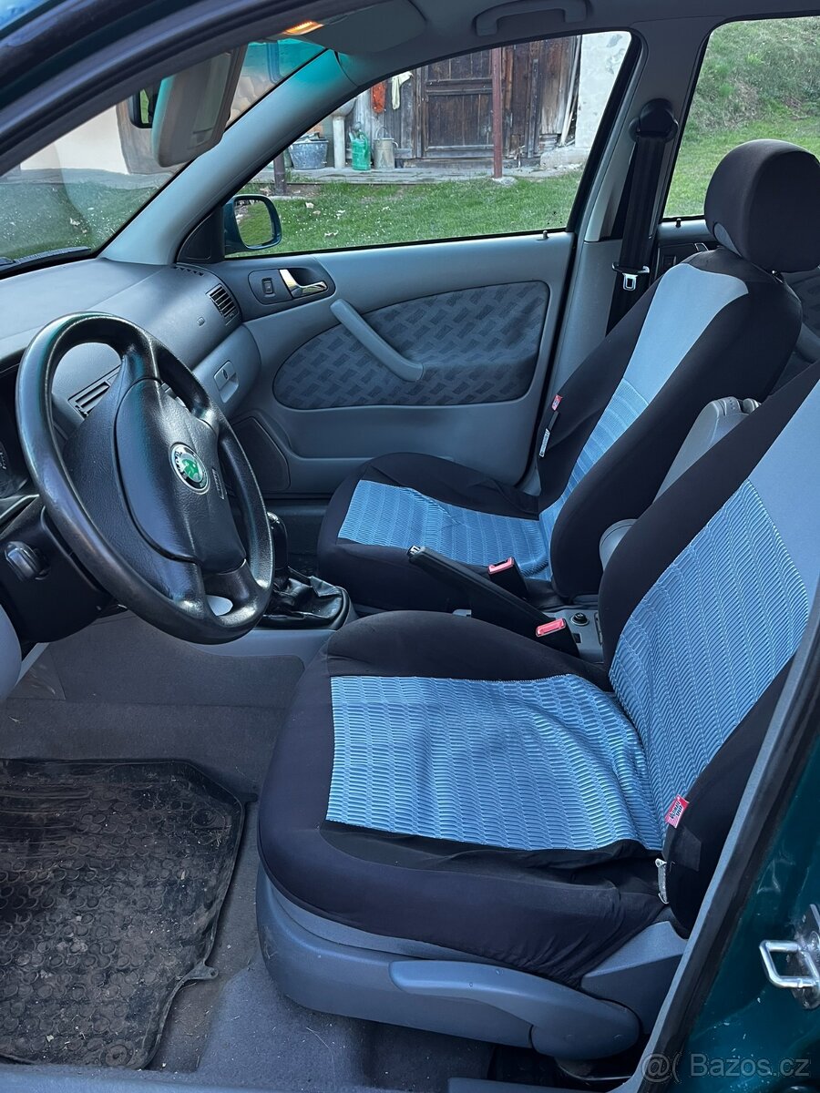 Škoda Octavia Combi I (r. v. 2000, 1.6) - 16