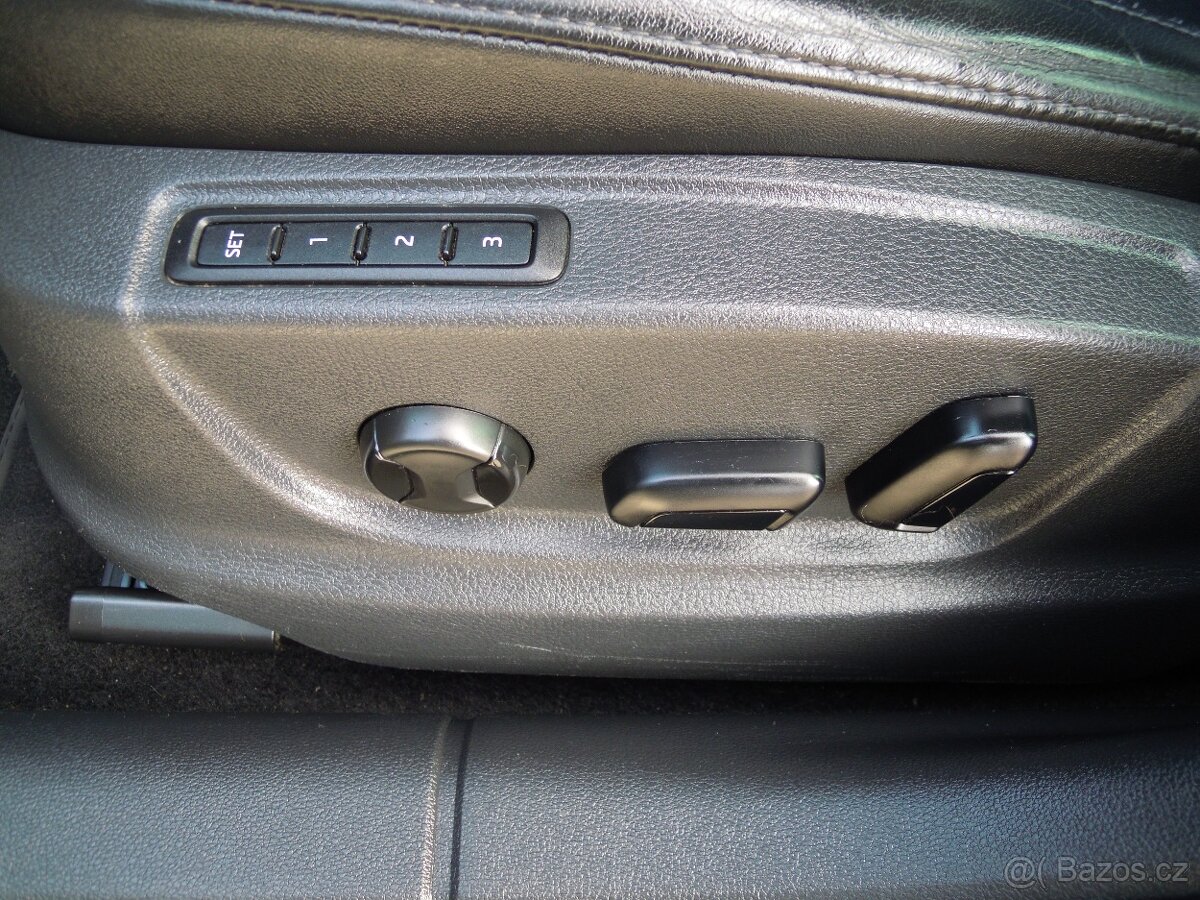 Škoda Octavia, 1.6TDi STYLE-ROZVODY-SERVIS - 16