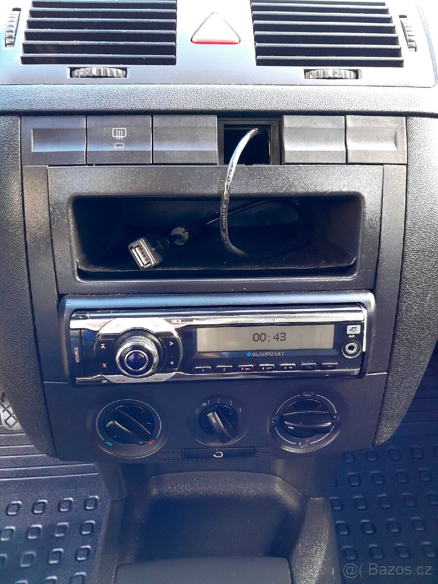 Škoda Fabia Combi 1.2 12V 47kW rok 2005 naj.262tis. NOVÁ STK - 16