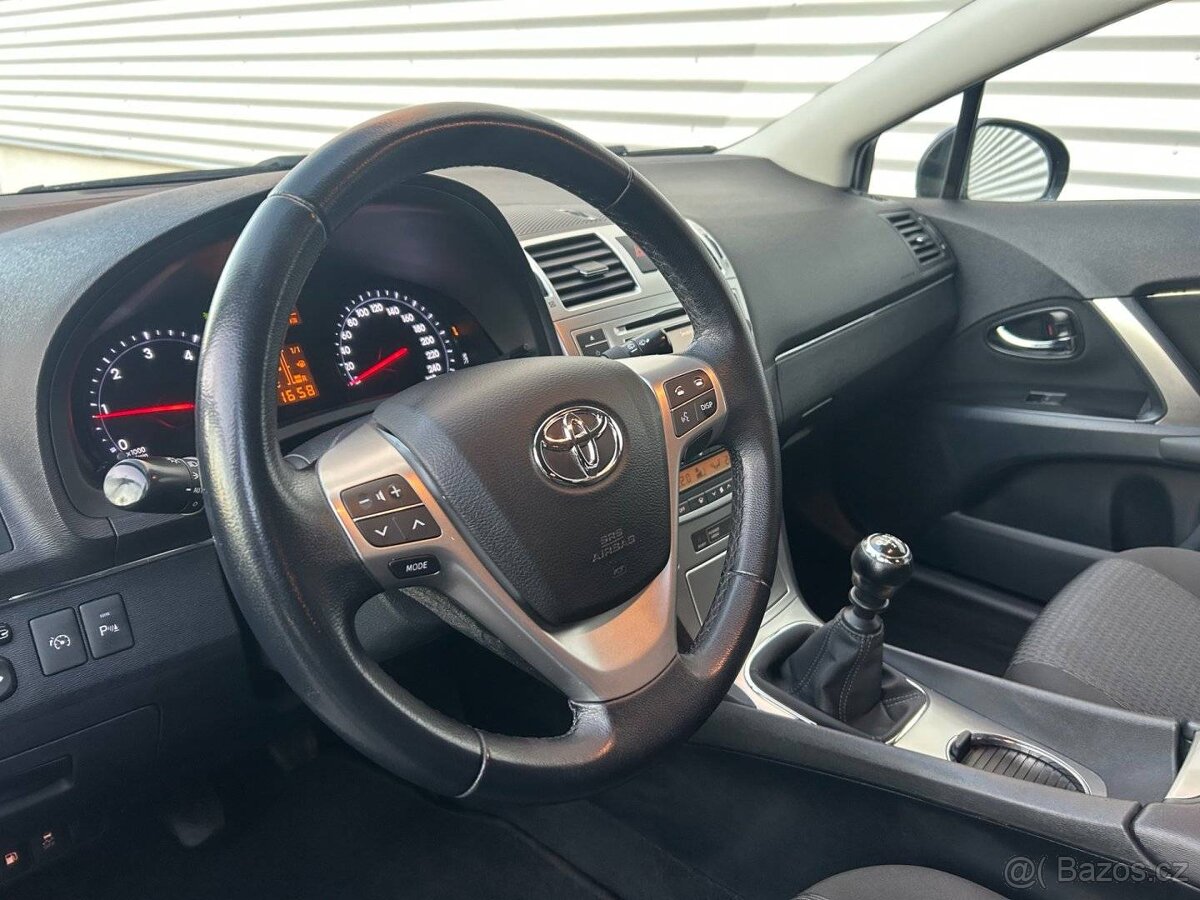 Toyota Avensis, 2.2 D-4D EDITION/1.MAJ./SER.KN - 16