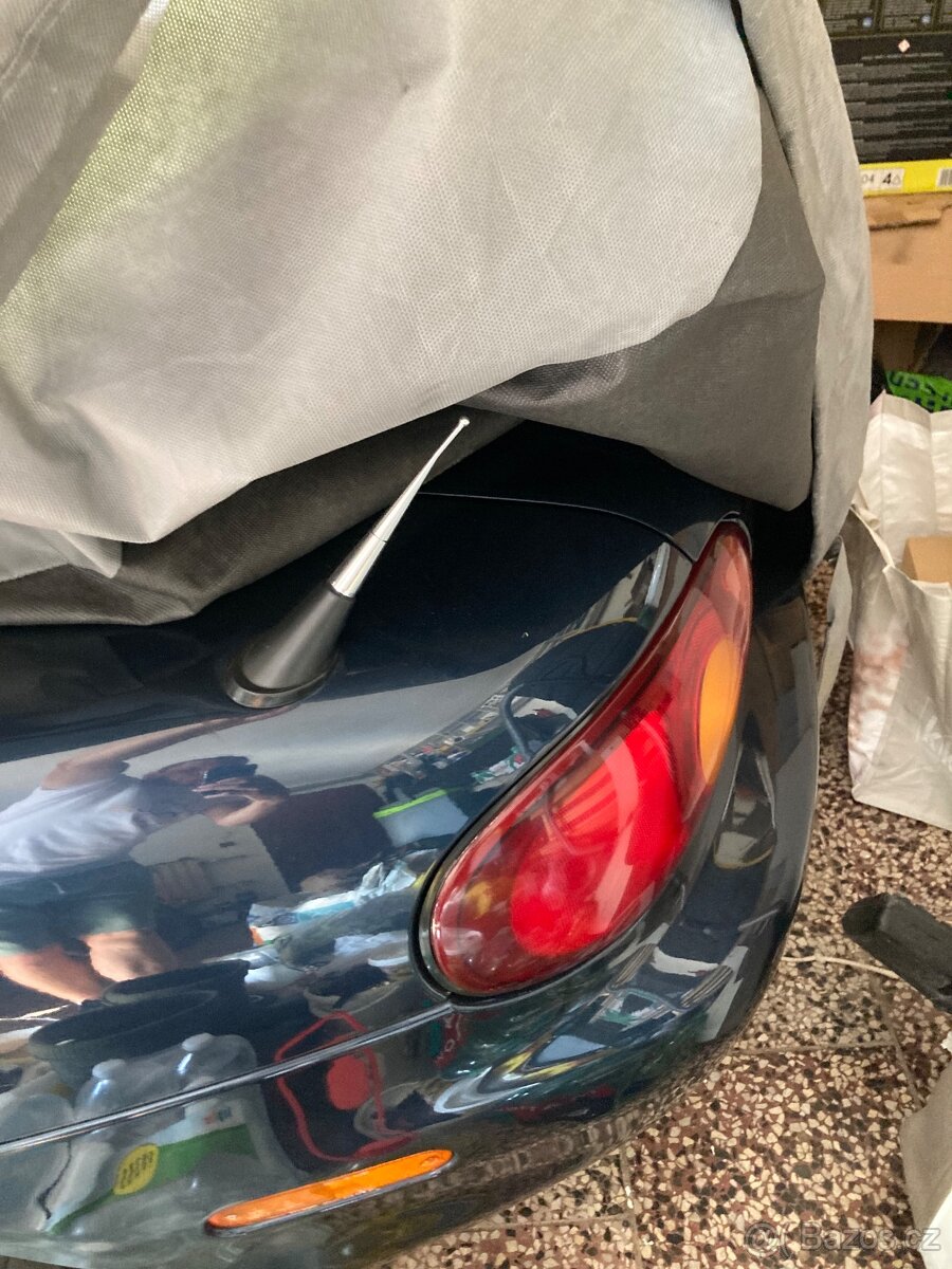 Mazda MX-5 Miata 1,6 (81kw) 12/2000 (super audio) - 16