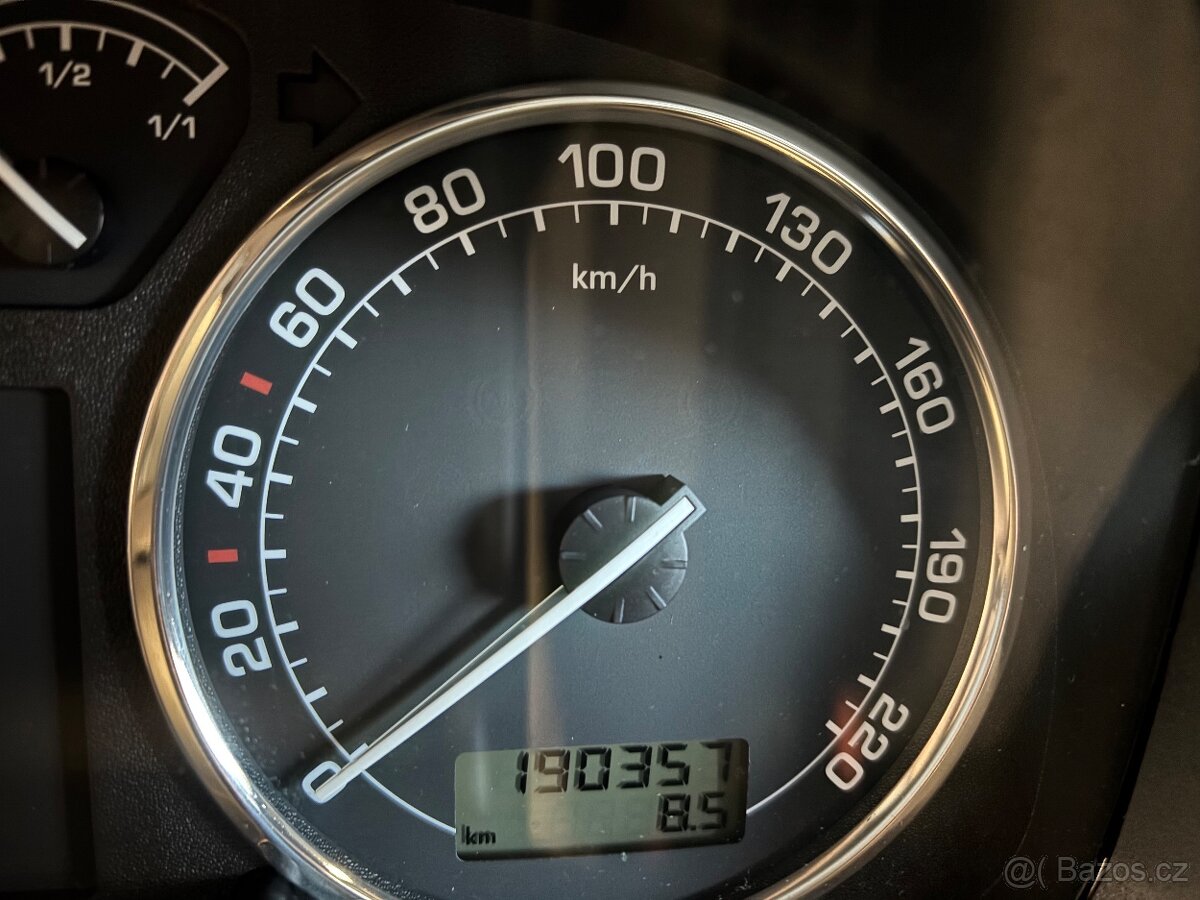 Škoda Octavia 1.9TDI - 16