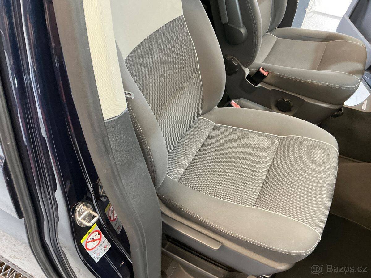 T5 Multivan 2.0 TDI 103kW,Tažné,Navi,Webasto,1.Majitel,Servi - 16