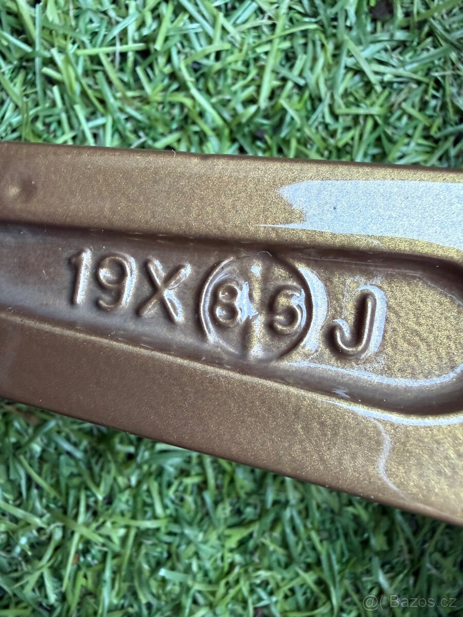 Concaver CVR2 - 235/35 R19 LETNÍ SADA - 16