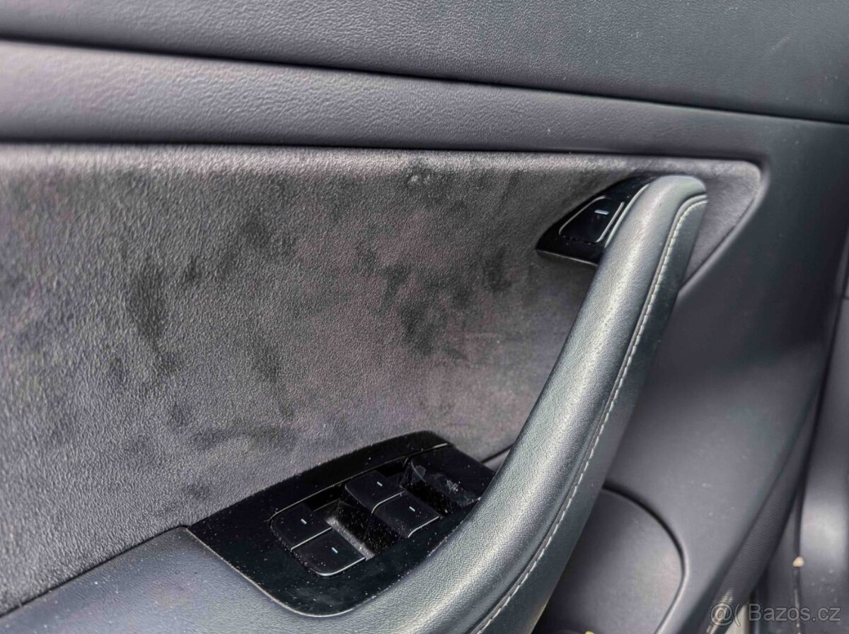 Tesla Model 3 Long Range 4x4 / ODPOCET DPH - 16