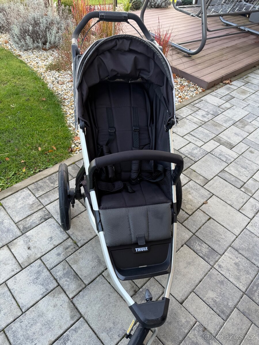Thule Urban Glide 2 + korba - 16