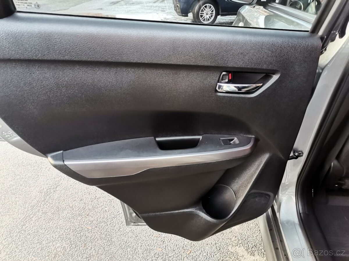 Suzuki Vitara 1.4i 103kw 4x4 Kamera Radar - 16