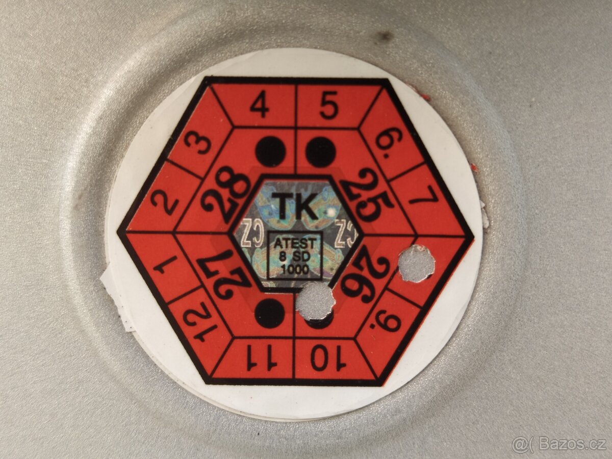 Odtahovka krytá - 16
