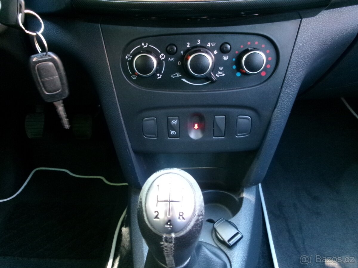 PRODÁM Dacia Logan 1.0 SCe - 16