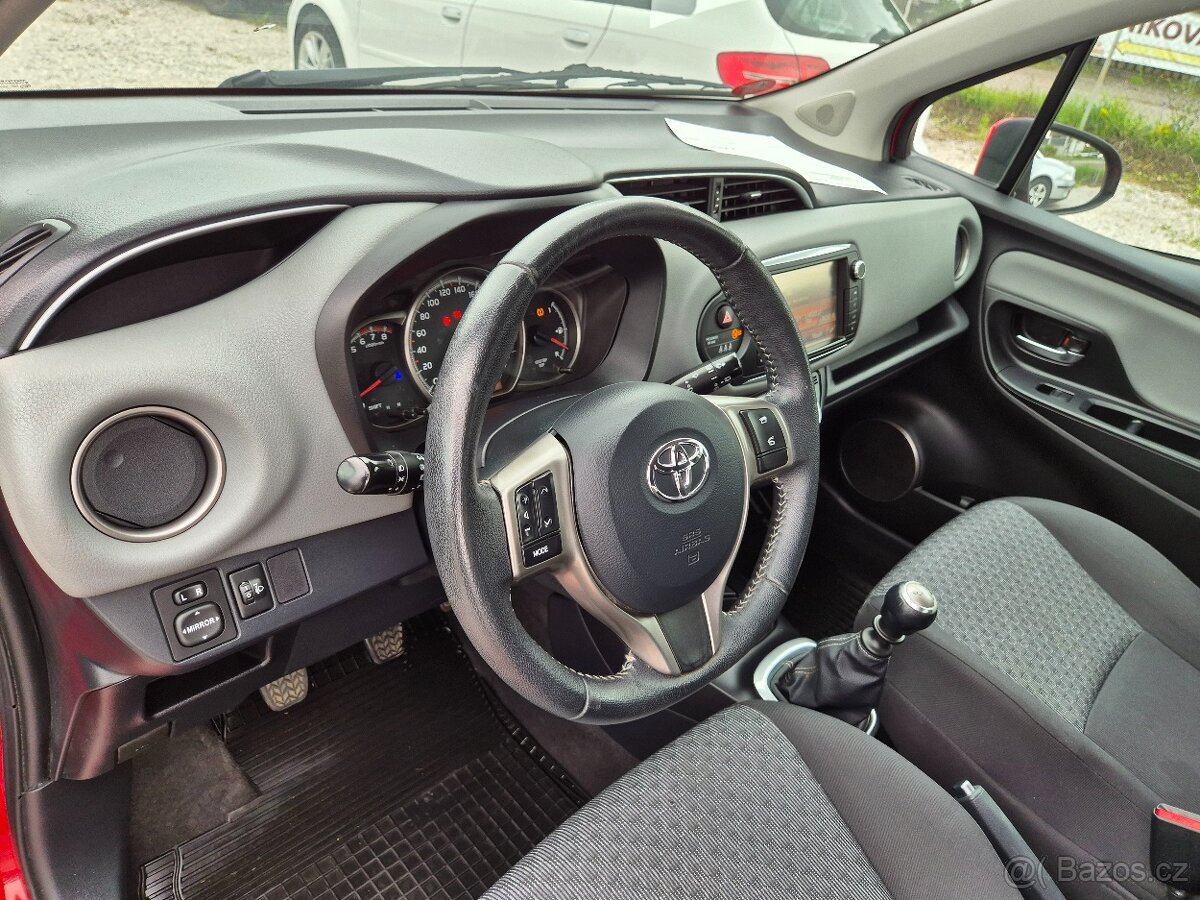 Toyota yaris - 16