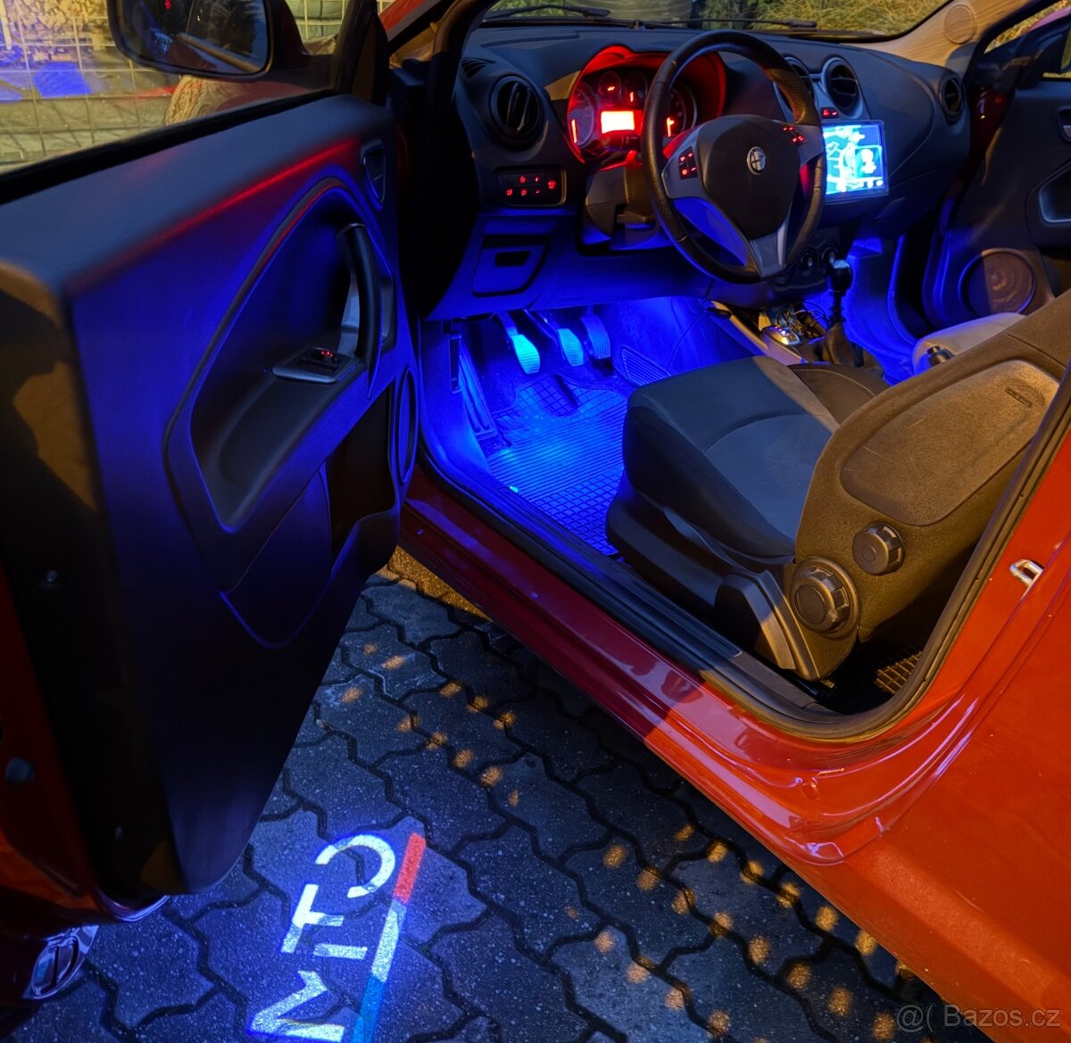 PĚKNÁ , BENZINOVÁ TOYOTA AYGO COOL 5DV. KLIMA 95tis km - 16