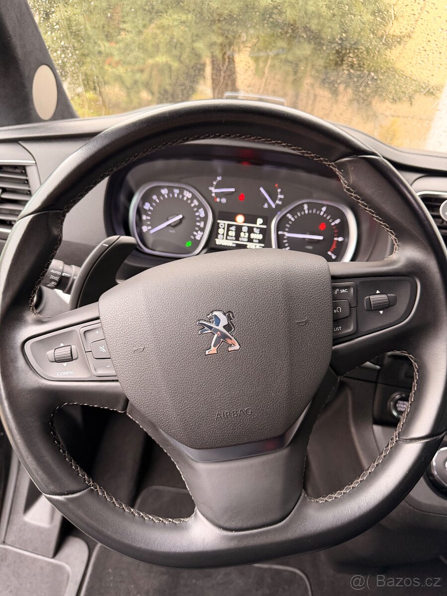 Peugeot expert traveller - 16