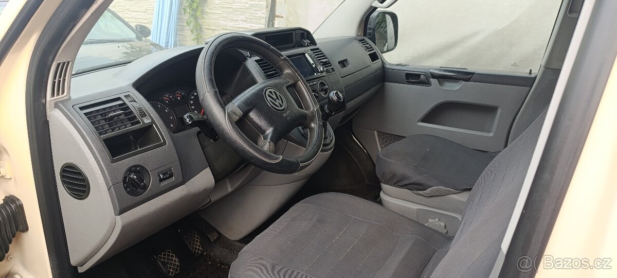 VW TRANSPORTER T5 CARAVELLE B+LPG - 16