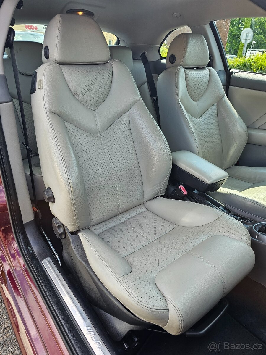 ALFA ROMEO GT 2004 3.2 V6 177kW BUSSO,TEMPOMAT - 16