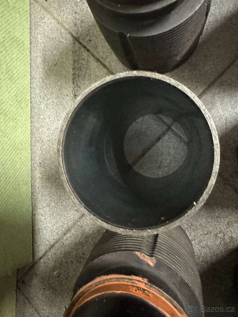 Tatra 87 motor - náhradní díly - 16