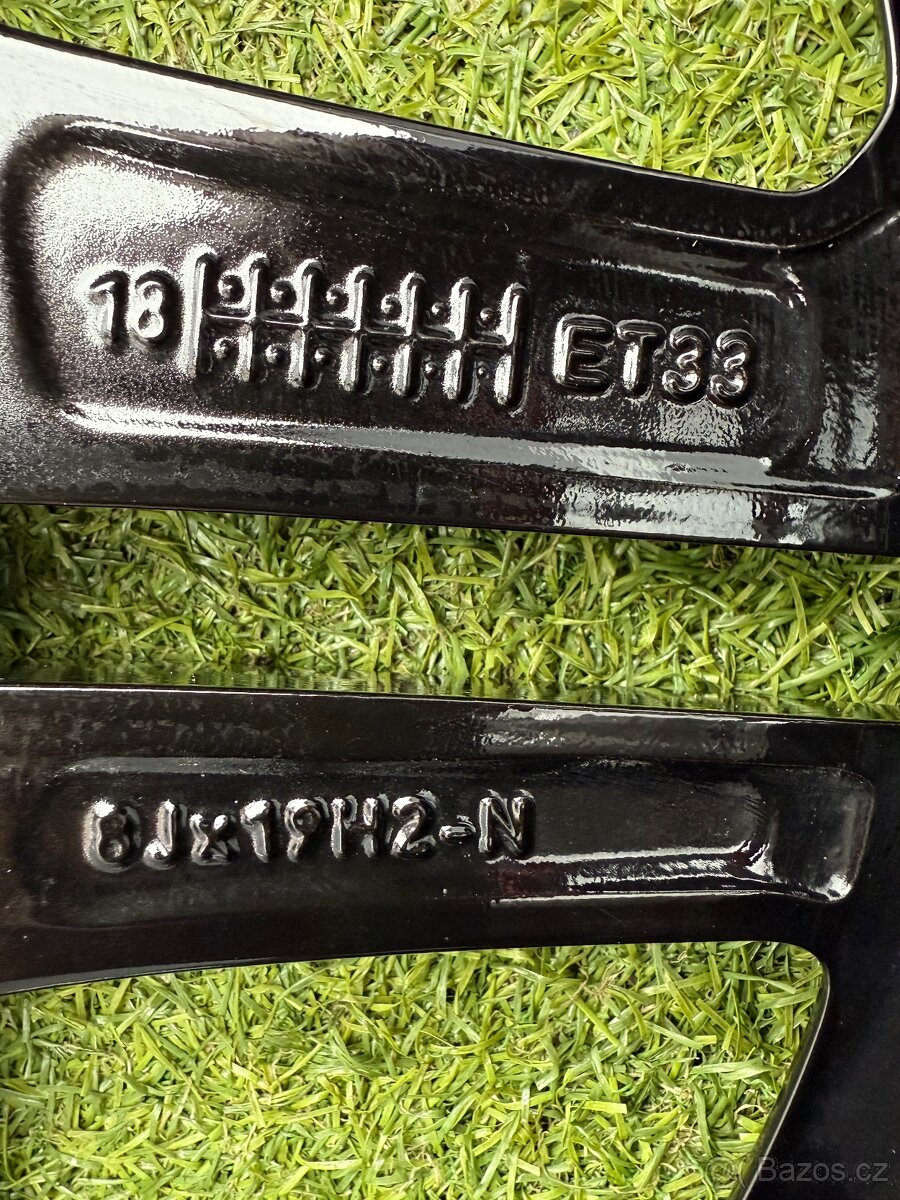 Mercedes CLS - Černostříbrné leštěné provedení Originál - 16