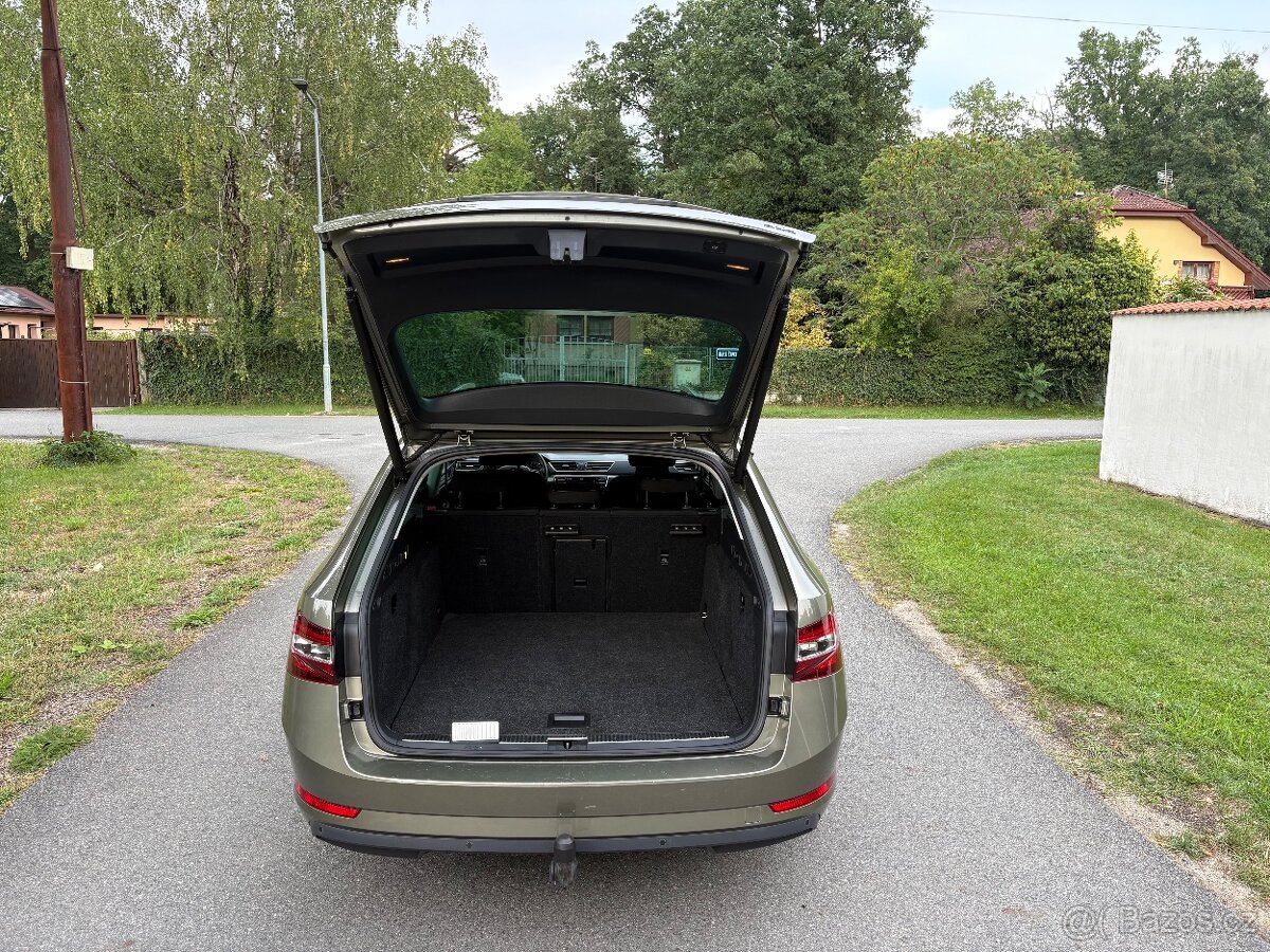 Škoda Superb 3 Combi Style 4X4 - 16