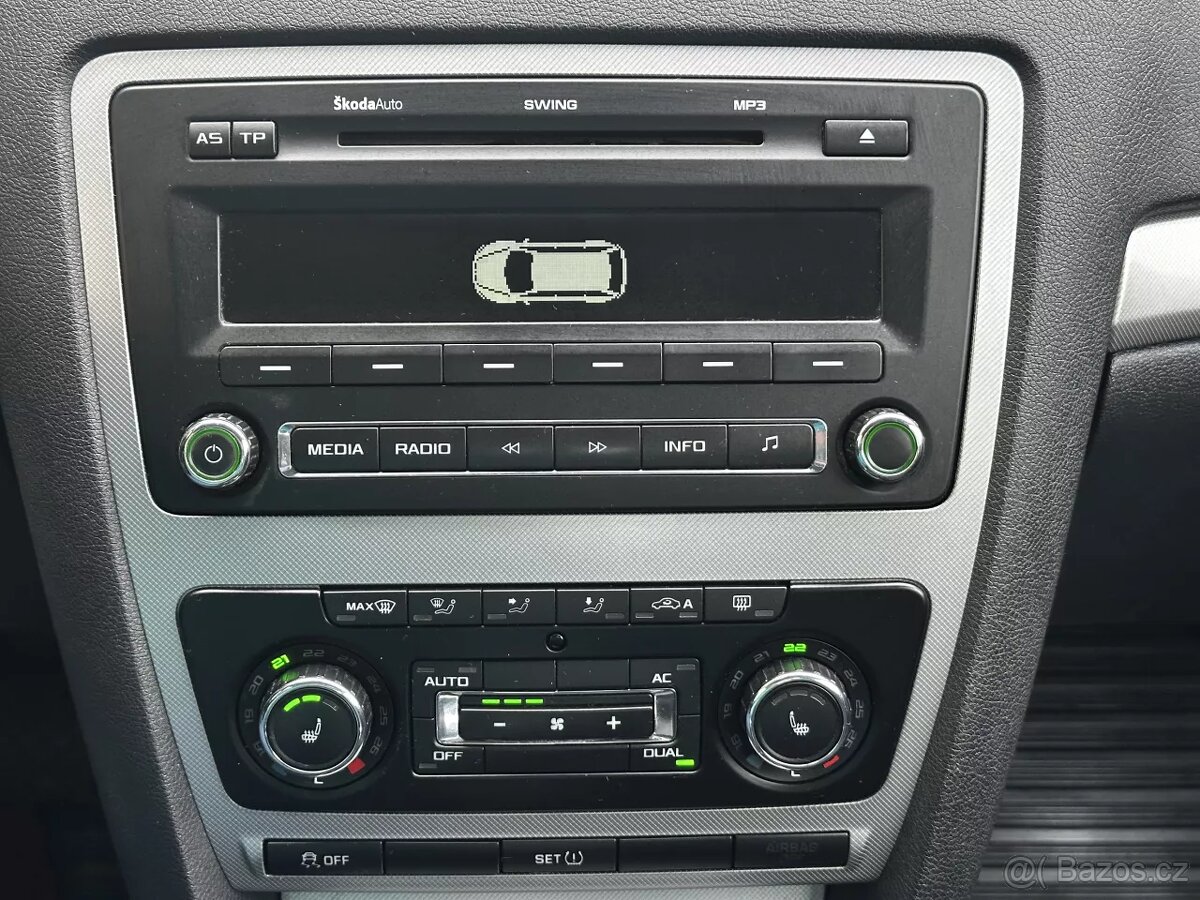 Škoda Octavia 2.0 TDI 103kW Combi DSG Face ALU Klima Tempo - 16