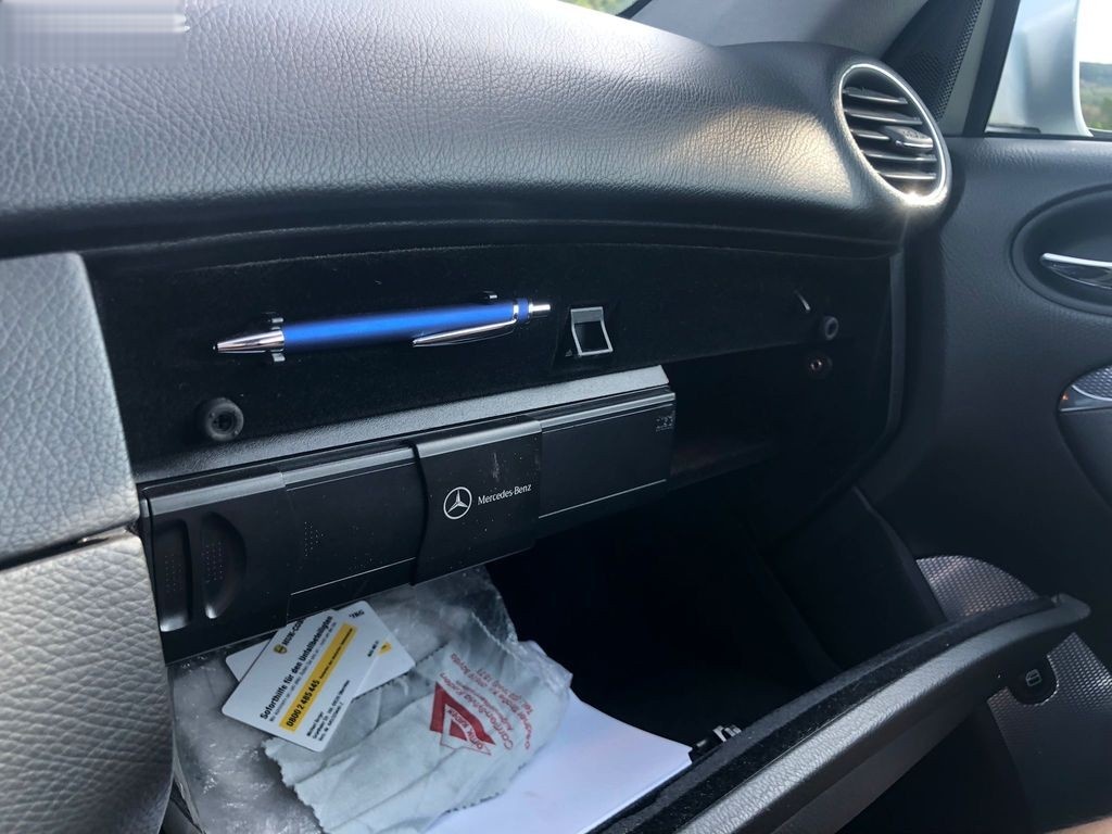 MERCEDES-BENZ CLK, 320I V6 TOP STAV - 16