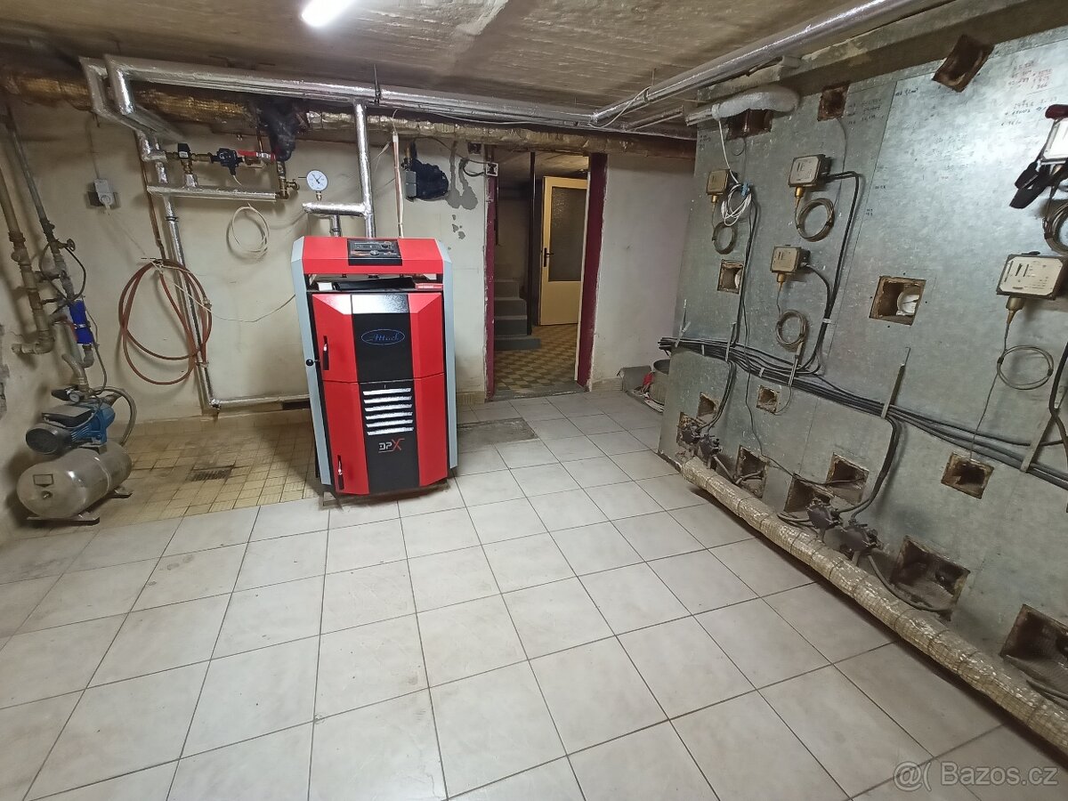 Prodej domu 222 m² s pozemkem 861 m², Lutonina u Vizovic - 16