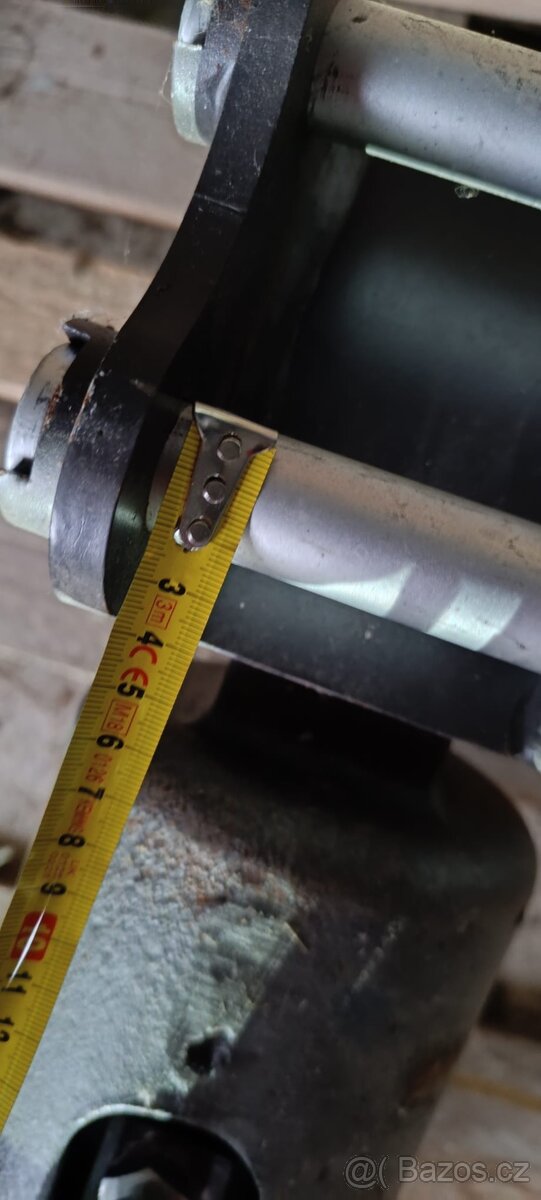 prodám příslušenství k minibagru - 16