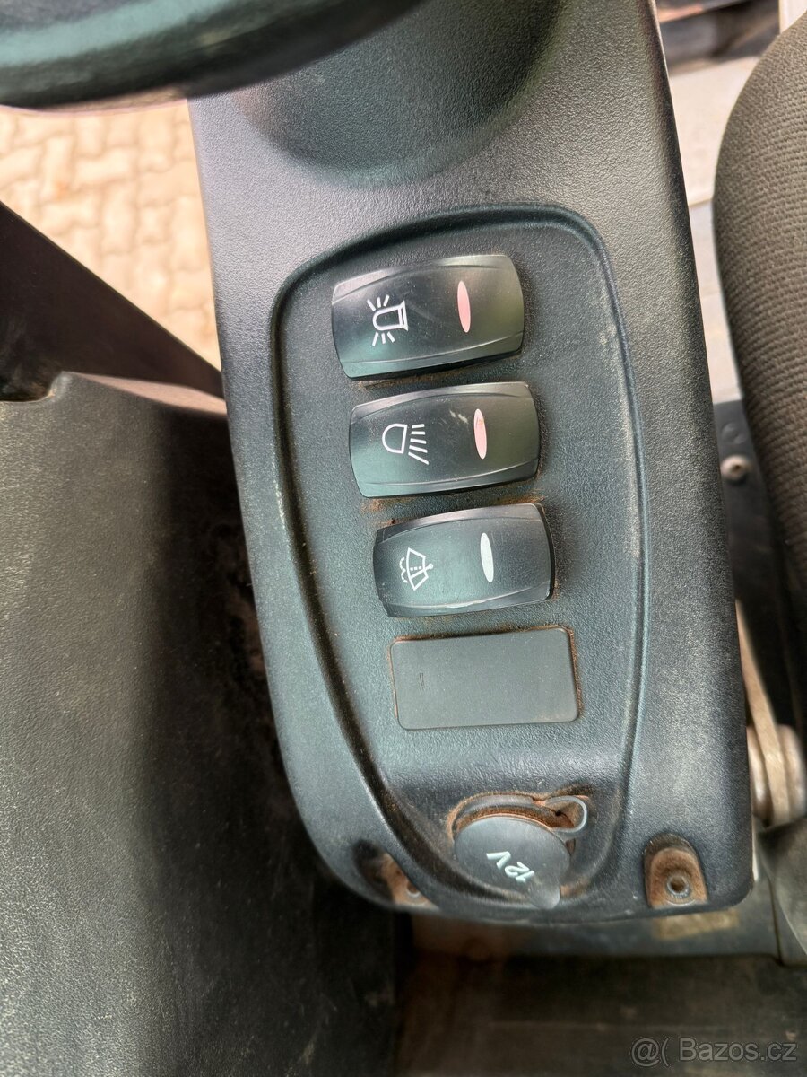 Prodám minibagr JCB 8026CTS - 16