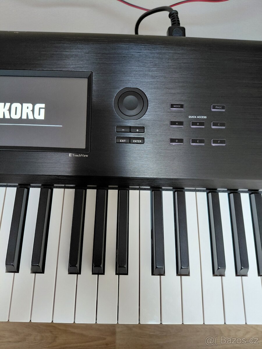 Korg Nautilus - 88 Workstation - 16