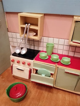 MOJE STARÁ KUCHYŇKA ROK 1960 NÁDOBÍČKO - 16