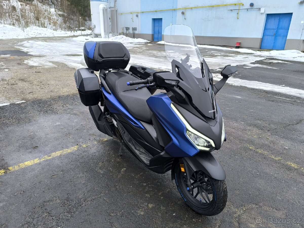Honda Forza 125 - 16