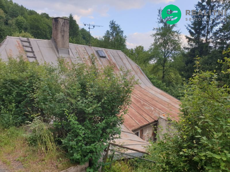 Dům či dva apartmány Desná - 16