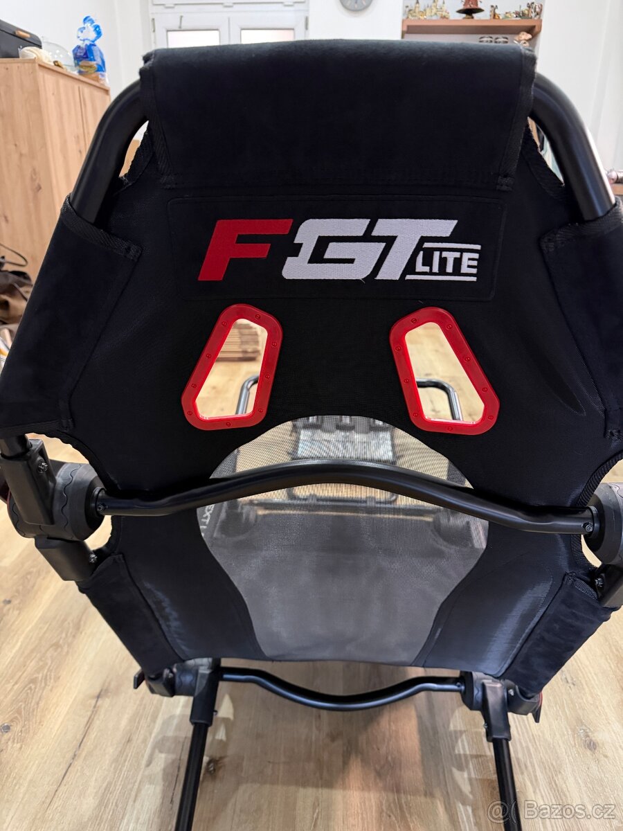 NEXT LEVEL RACING F-GT LITE Cockpit + T-LCM PEDALS - 16