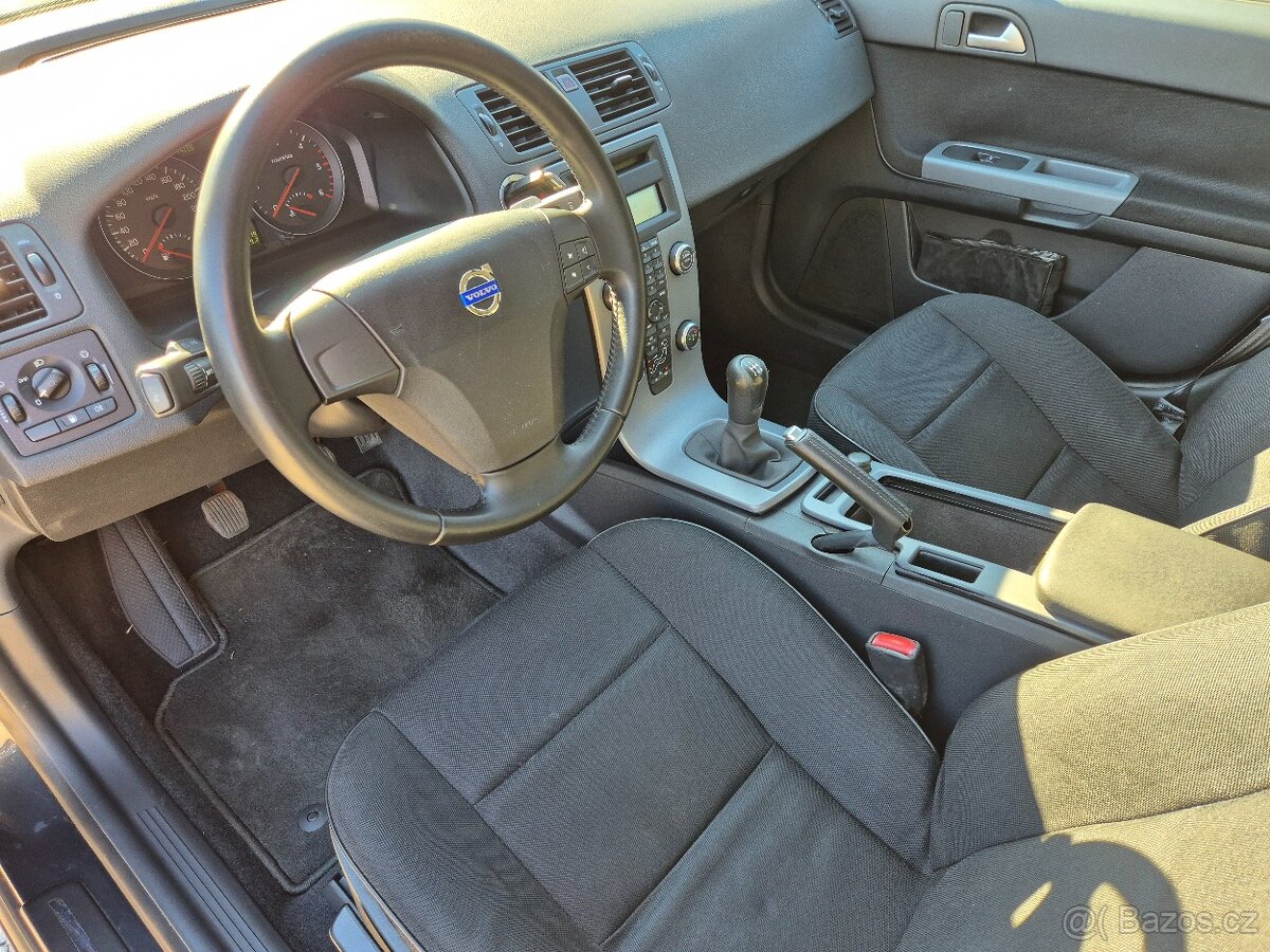 Volvo V50 1.6D,80KW,KLIMA,BEZ KOROZE,R.V.2010 - 16
