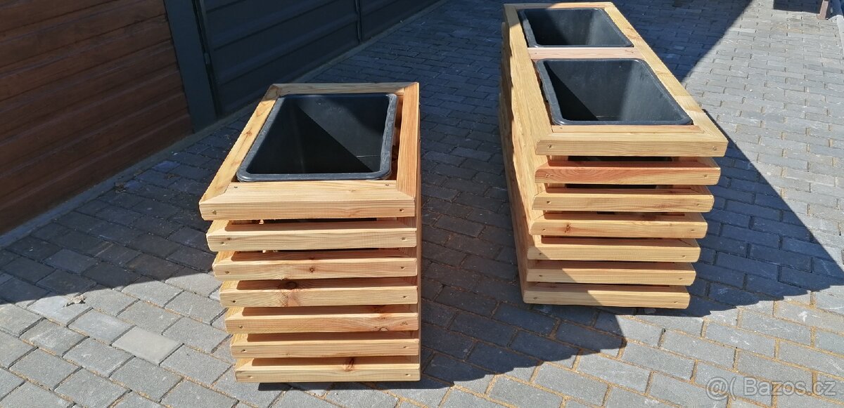 Dekorativní vyvýšené modřínové záhony - 16