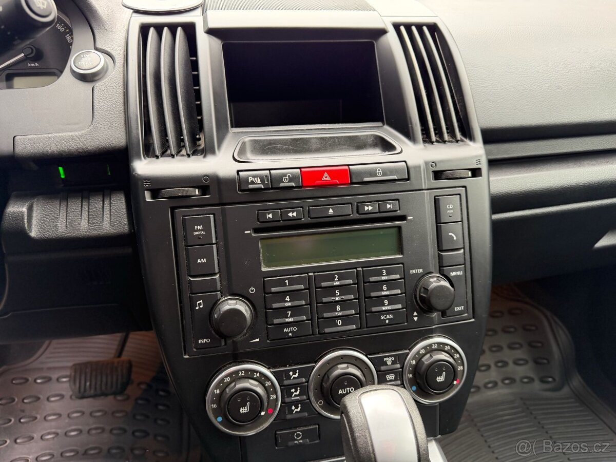 Land Rover Freelander 2 2,2TD4 4WD / servis.kn. - 16