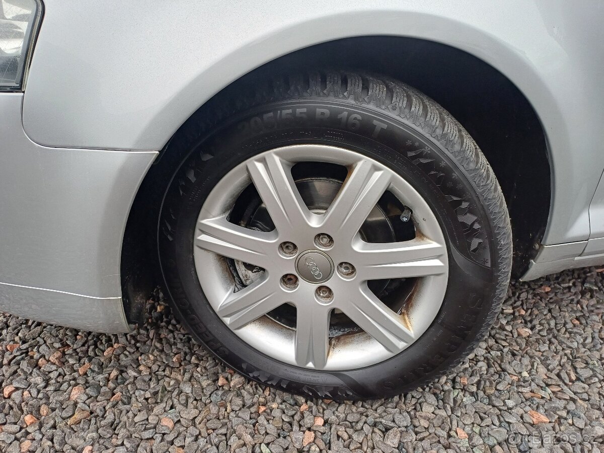 Krásná Audi A3 1.6 MPI 138345km Tempomat - 16