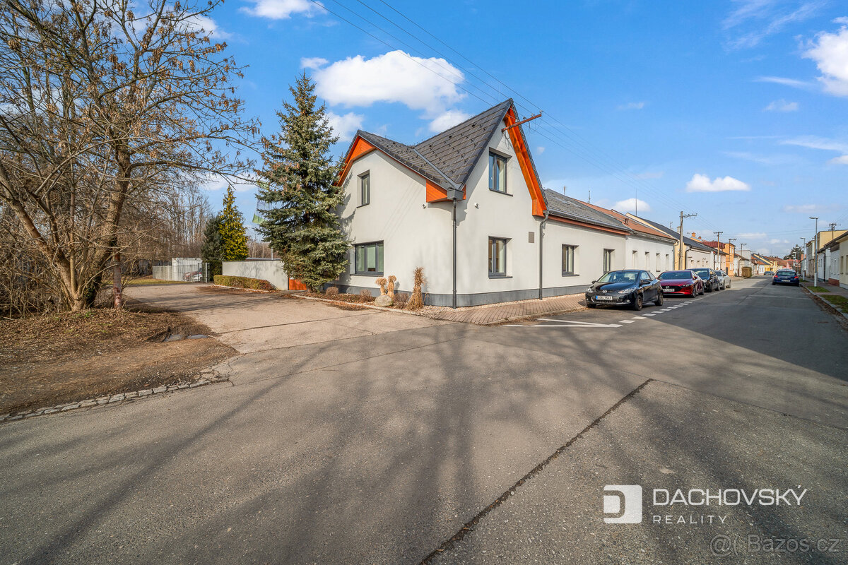 Prodej kanceláře 374 m2 - 16