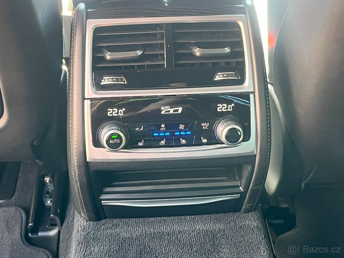 BMW 740 LONG, xDrive, 320k, 2018, 1.MAJ.,ČR, DPH - 16