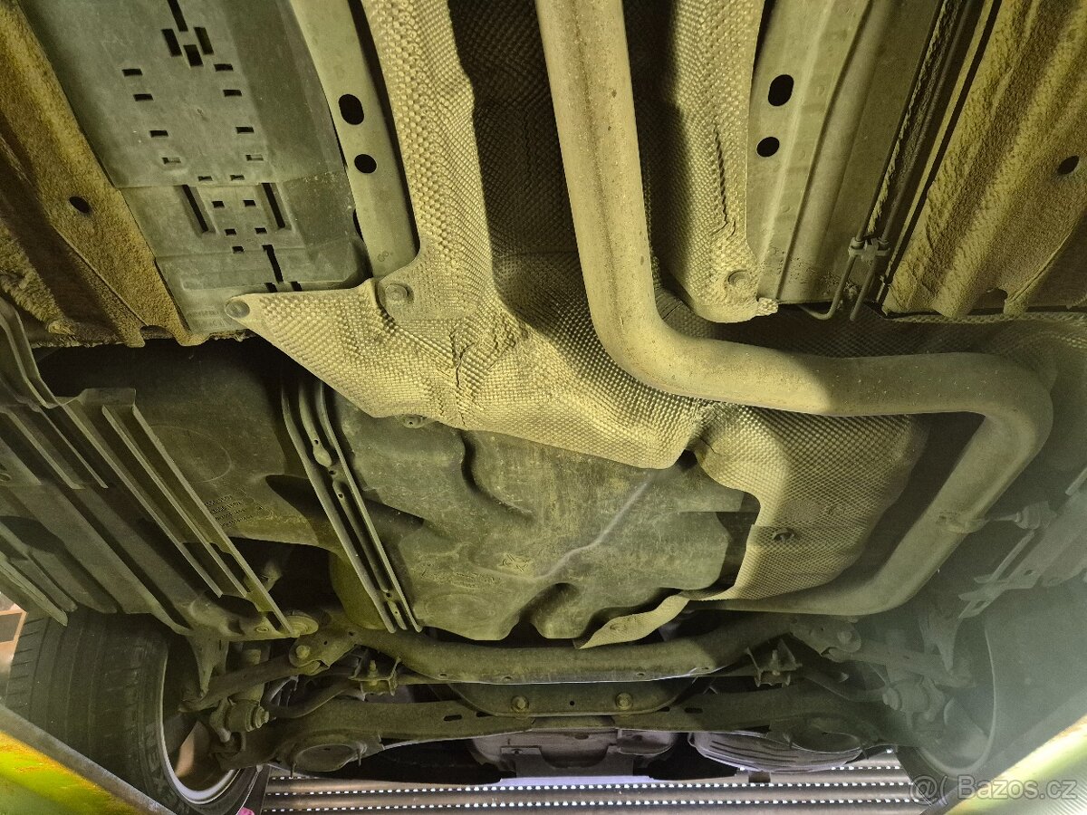 Ford S-MAX 2.0TDCi103KW,TITANIUM+,NEMÁ DPF,CONVERS+,R.V.2008 - 16