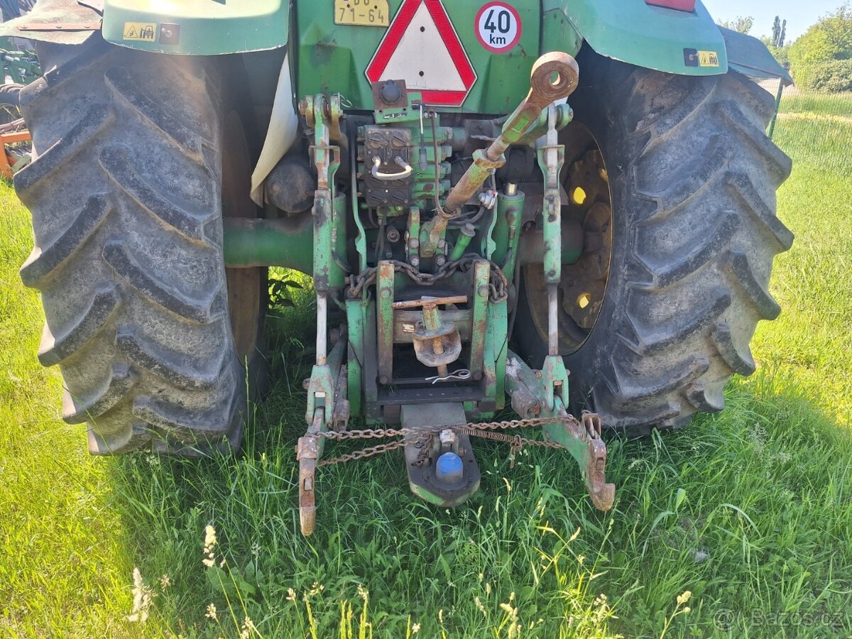 JOHN DEERE 8200 4X4 - 16