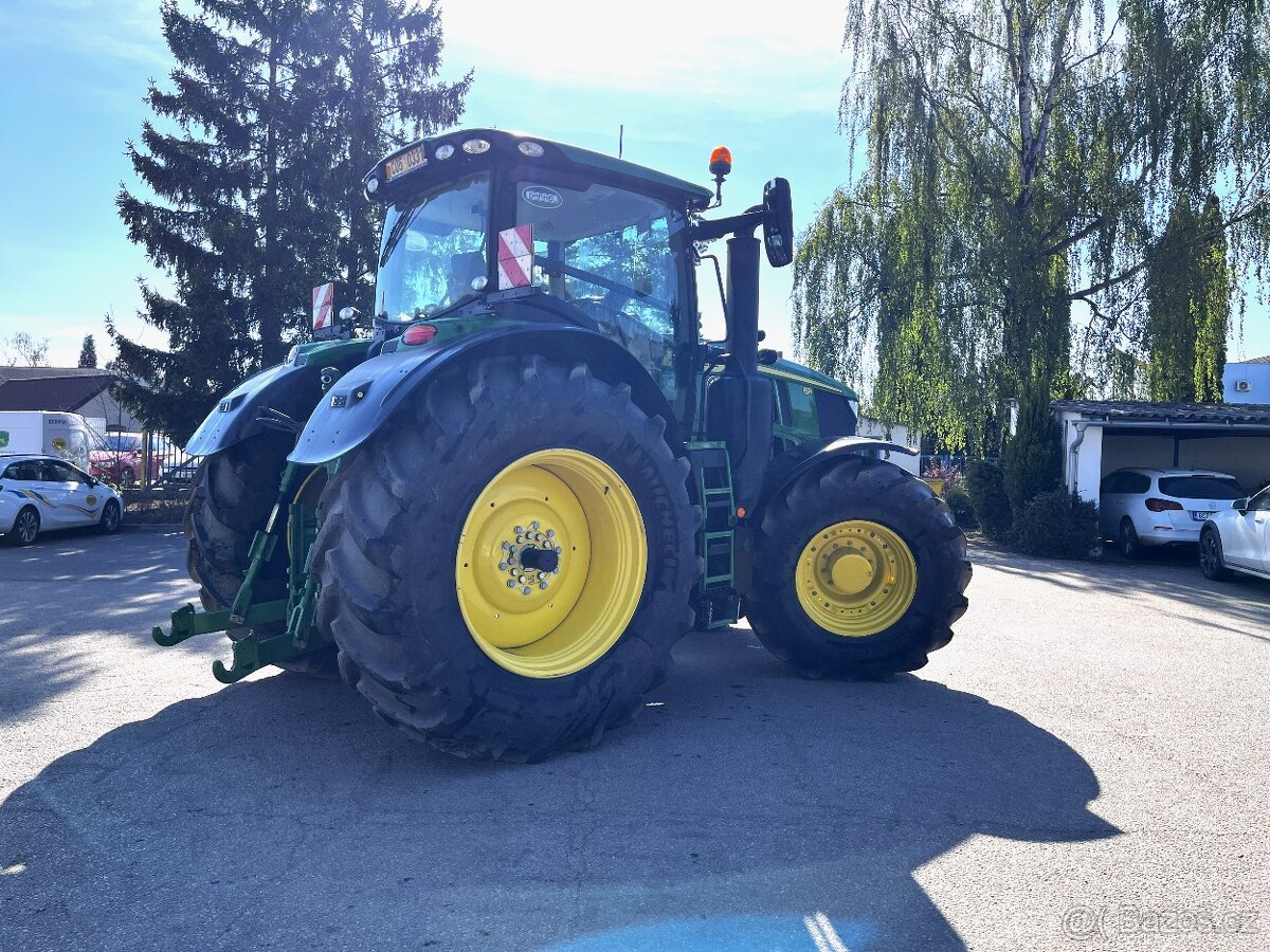 traktor John Deere 6R 230 - 16