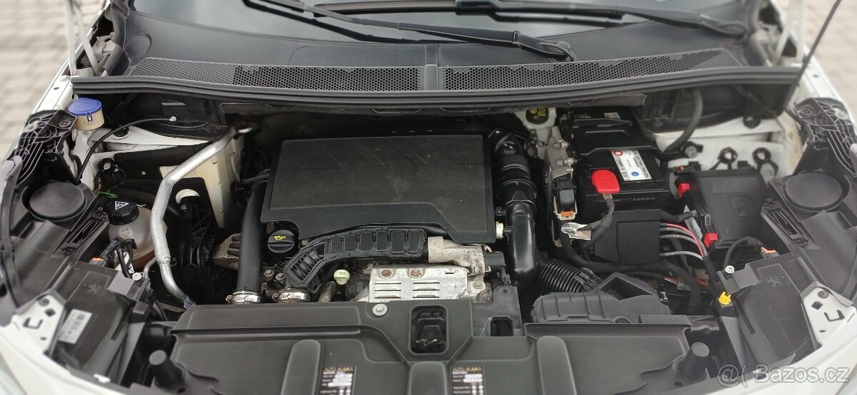 Prodám Peugeot 1.2 96 KW PureTech - 16