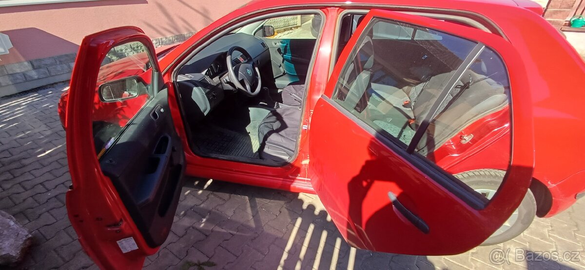 Škoda Fabia - 16