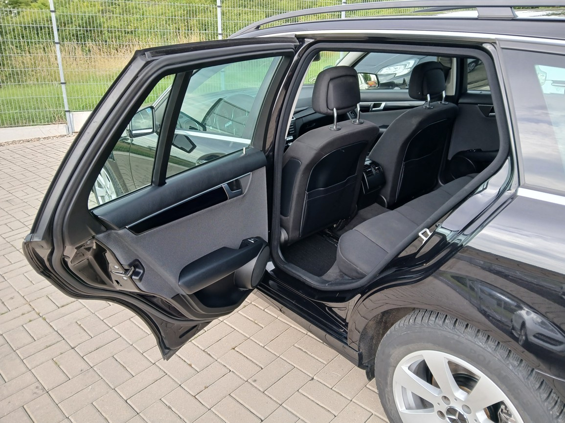 Mercedes C 180 CDi Blueefficiency - 16