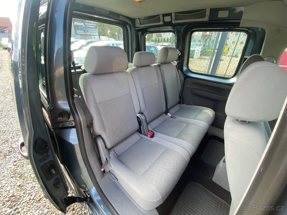 VW Caddy 1,9 TDi Aut.Klima, Tažné, AKU - 16