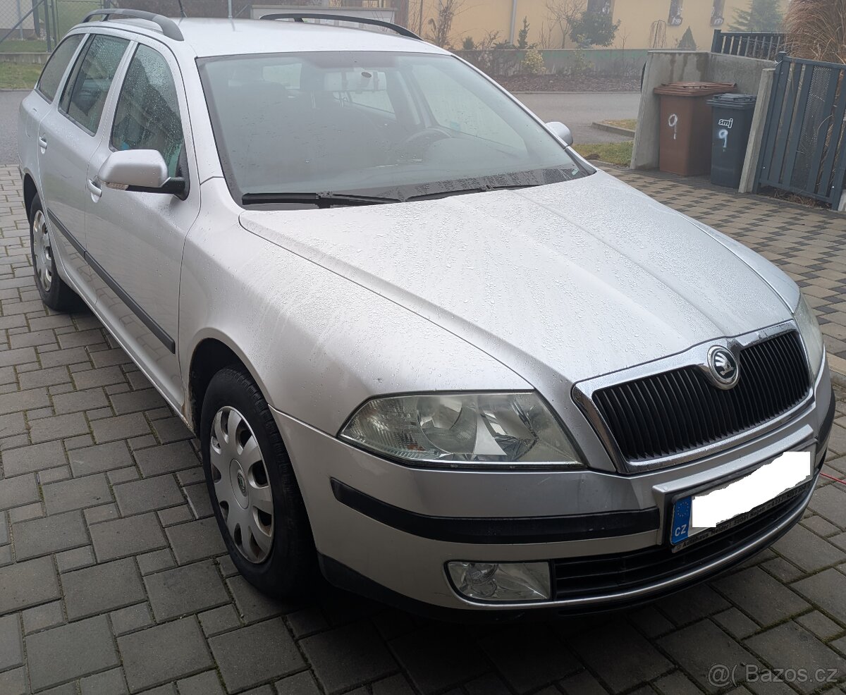 Škoda Octavia combi, šedá metal - 16