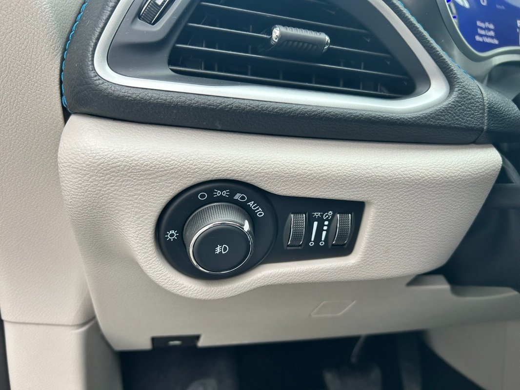 Chrysler Pacifica 3.6 214kw 2021 - 72 tis km - 16