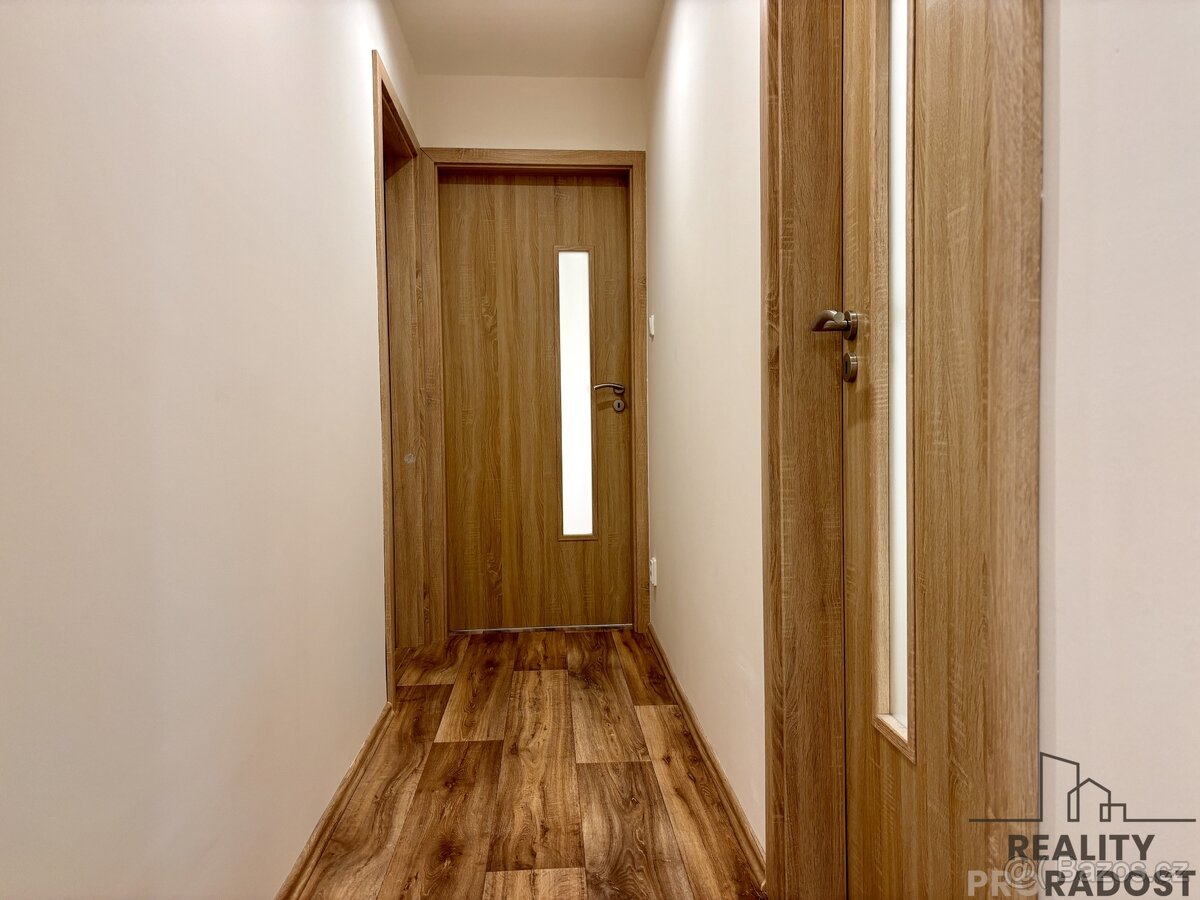 Prodej chaty 4+kk 133 m2, pozemek 728 m2, k celoročnímu bydl - 16