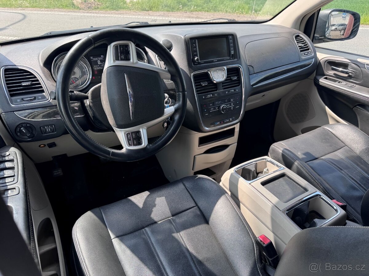 Chrysler Town Country 3,6 LPG Limited DVD 2014 - 16