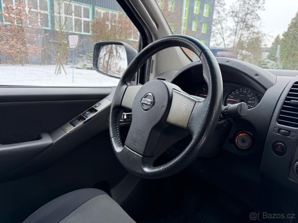 Nissan Navara 2,5 DCi PRO4X 4x4 + sada pneu - 16